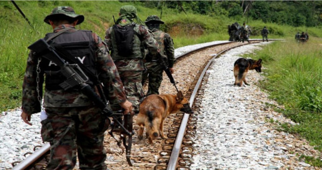 "ชัชชาติ" สั่งซ่อมทางรถไฟนราธิวาส 40 กม. "ชัชชาติ" สั่งซ่อมทางรถไฟนราธิวาส 40 กม.