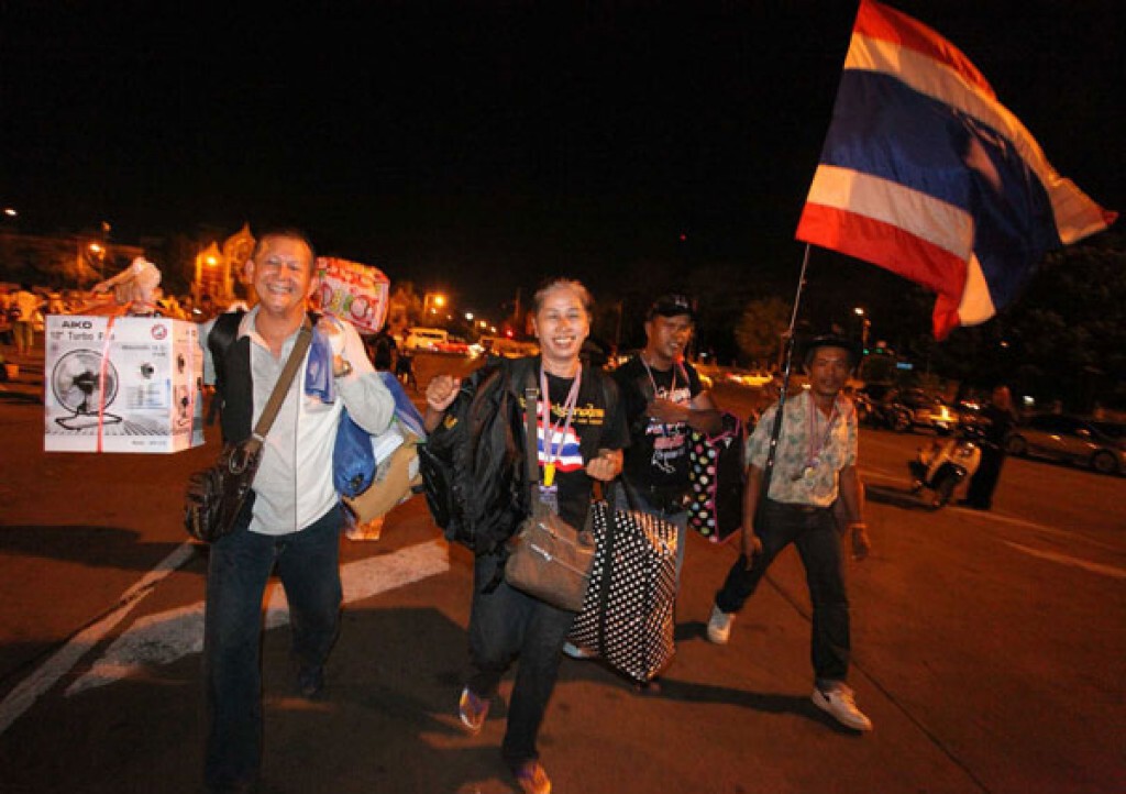 กลุ่มมวลชน กปปส.ทยอยเดินทาง กลับถึงภูมิลำเนา กลุ่มมวลชน กปปส.ทยอยเดินทาง กลับถึงภูมิลำเนา