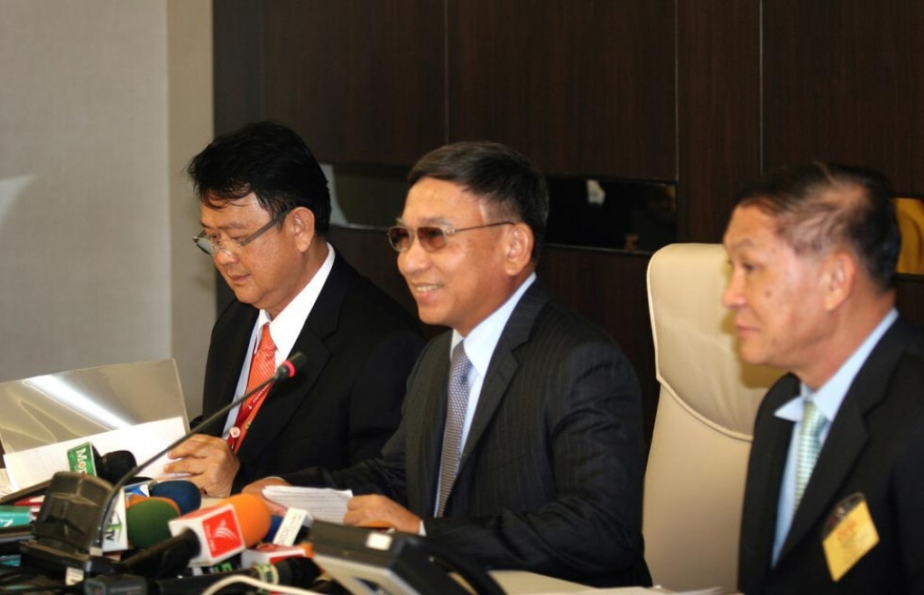"ประจิน" ประชุมศก. ระบุให้คงราคาก๊าซหุงต้มอยู่ ณ วันที่ 31 พ.ค.