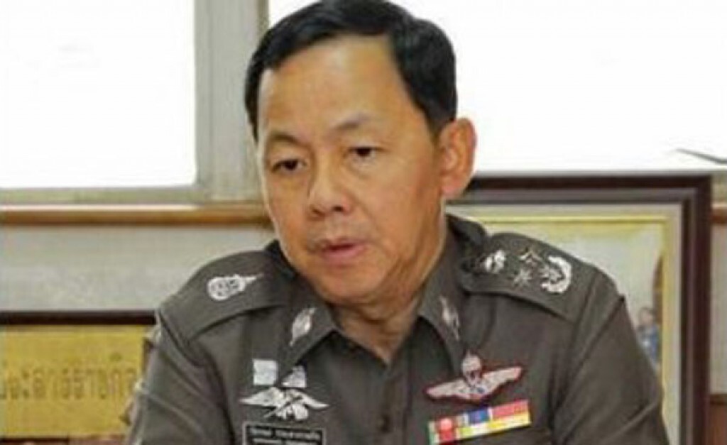 "วัชรพล" ออก ว.จัดแถวตำรวจ ใต้เงา คสช. "วัชรพล" ออก ว.จัดแถวตำรวจ ใต้เงา คสช.