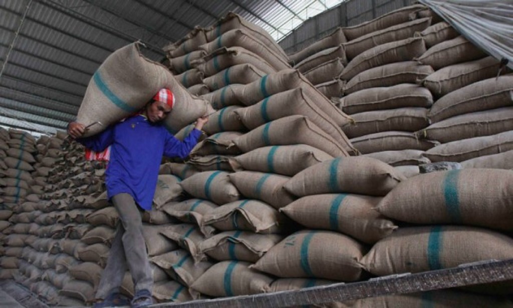 ศาลชัยภูมิ ฟันโทษหนัก! คุก 20 ปีโรงสีโกงจำนำข้าว