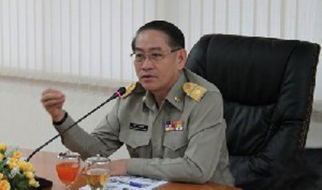 "ปลัด มท." ขันน๊อตจังหวัด เดินหน้าตามนโยบาย คสช.