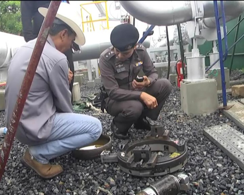 "คนงาน" พลัดตก! จากท่อก๊าช บาดเจ็บ 4 ราย