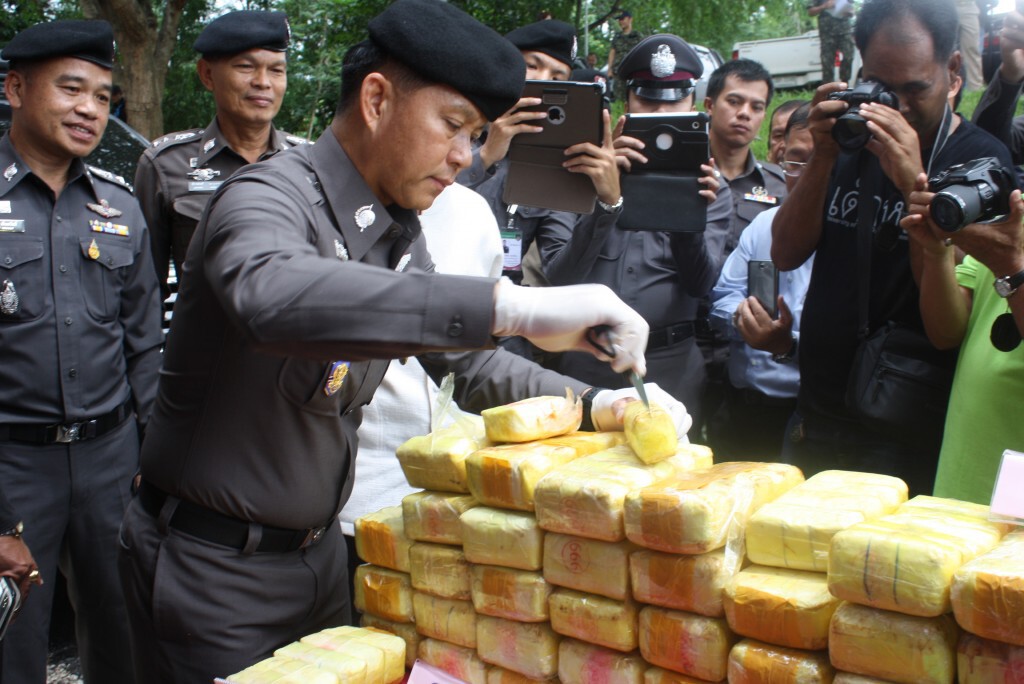 จับยาบ้าล็อตใหญ่กว่า 1 ล้านเม็ด