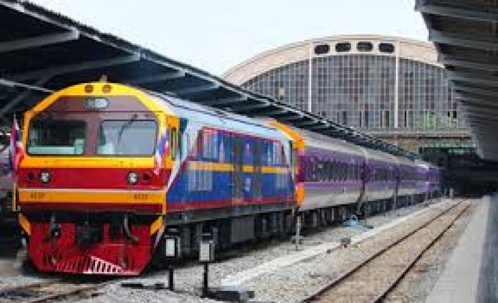 พฐ.ตรวจรถไฟหารอยนิ้วมือแฝง รอ 1 สัปดาห์รู้ผลมีคนร่วมฆ่า "น้องแก้ม" พฐ.ตรวจรถไฟหารอยนิ้วมือแฝง รอ 1 สัปดาห์รู้ผลมีคนร่วมฆ่า "น้องแก้ม"