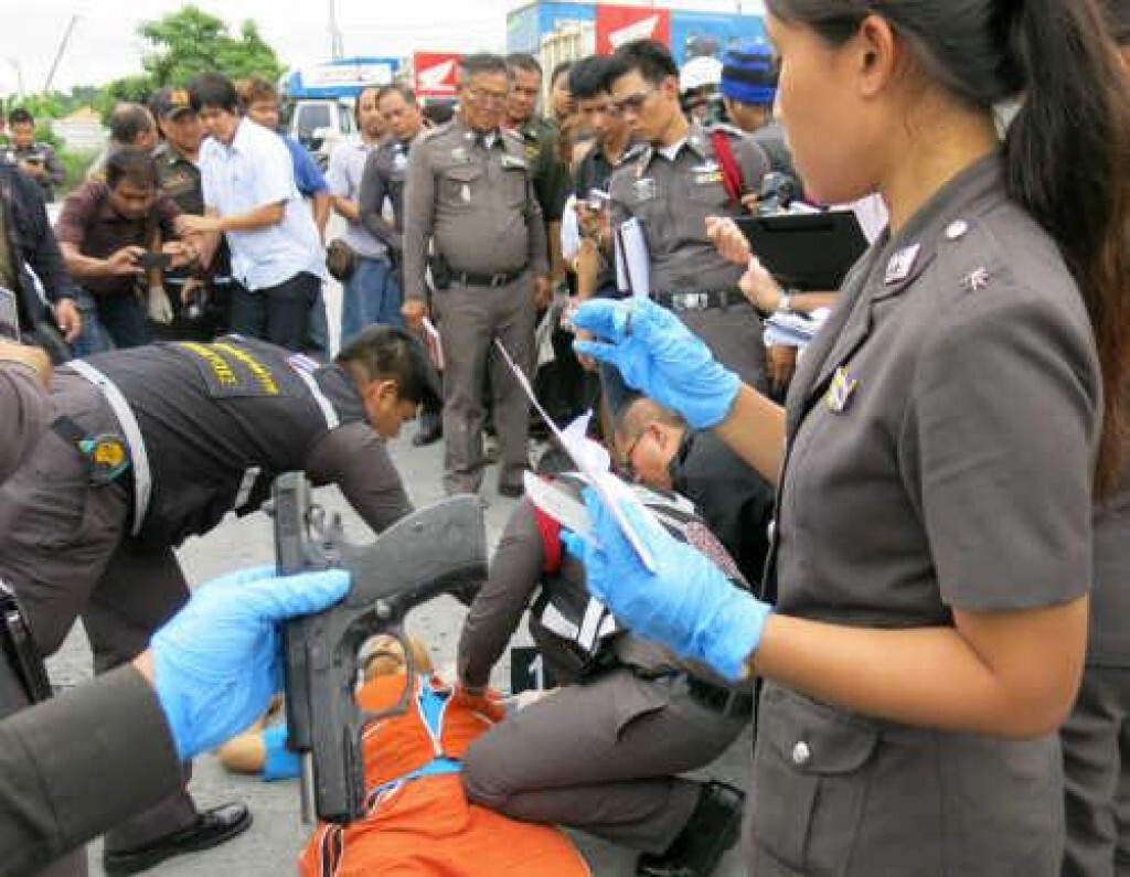 "วินจยย." ผู้ถูกยิงเสียชีวิต กลางลาดจอดรถบรรทุก