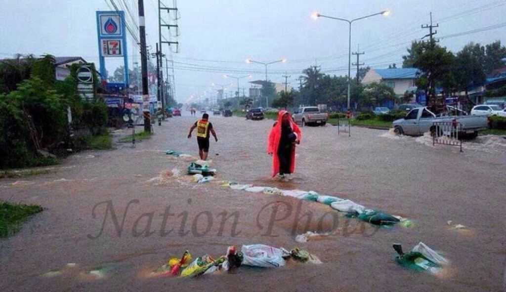 สถานการณ์น้ำอุบล ยังไม่คลี่คลายน้ำมูลเพิ่มขึ้น
