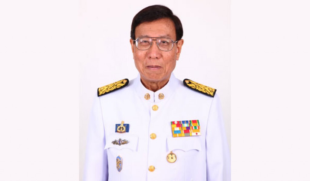 ประวัติ : "พรเพชร วิชิตชลชัย" ว่าที่ประธาน สนช. ประวัติ : "พรเพชร วิชิตชลชัย" ว่าที่ประธาน สนช.