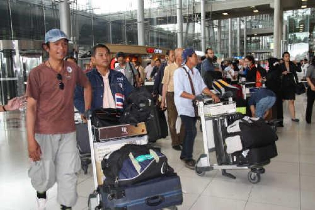 แรงงานไทย เดินทางกลับ "ลิเบีย" แรงงานไทย เดินทางกลับ "ลิเบีย"