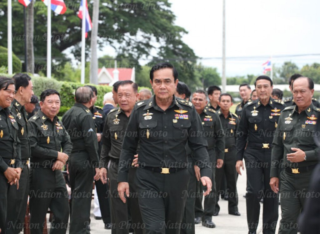"ประยุทธ์"ให้โอวาทกำลังพล เตือนให้ประพฤติดี "ประยุทธ์"ให้โอวาทกำลังพล เตือนให้ประพฤติดี
