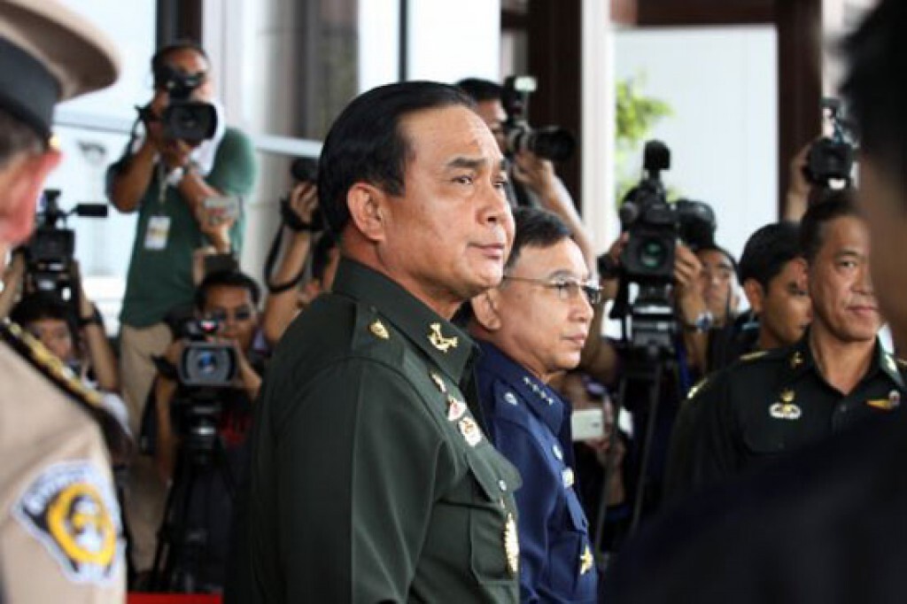 "ประยุทธ์" ลั่น ครม.ชุดใหม่ ไม่มีกำหนดเวลาทำงาน "ประยุทธ์" ลั่น ครม.ชุดใหม่ ไม่มีกำหนดเวลาทำงาน