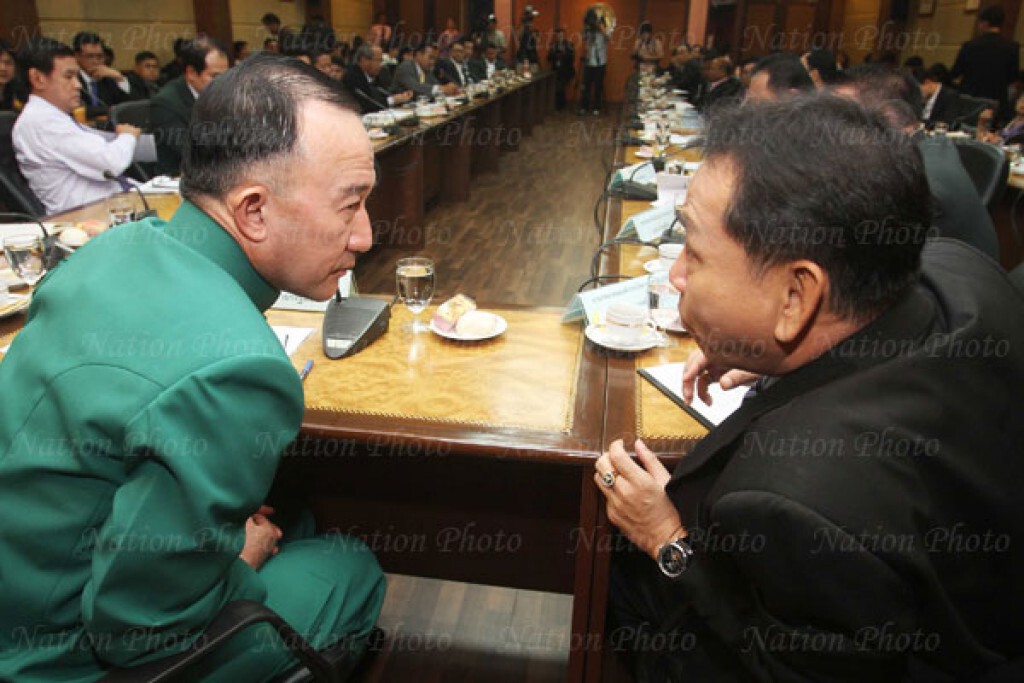 "ปนัดดา"จับมือเคลียร์ 3 สมาคม อปท.