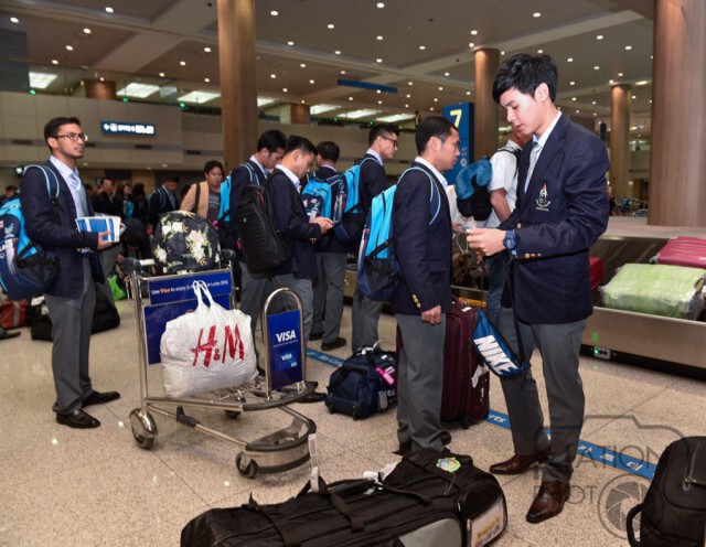 กองทัพนักกีฬาทีมชาติไทยชุดเอเชี่ยนเกมส์ เดินทางถึงสนามบินนานาชาติอินชอน (ภาพชุด)