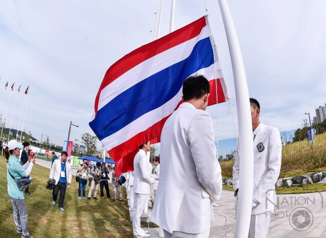 เชิญ "ธงชาติไทย" ขึ้นสู่ยอดเสาที่ "อินชอนเกมส์"