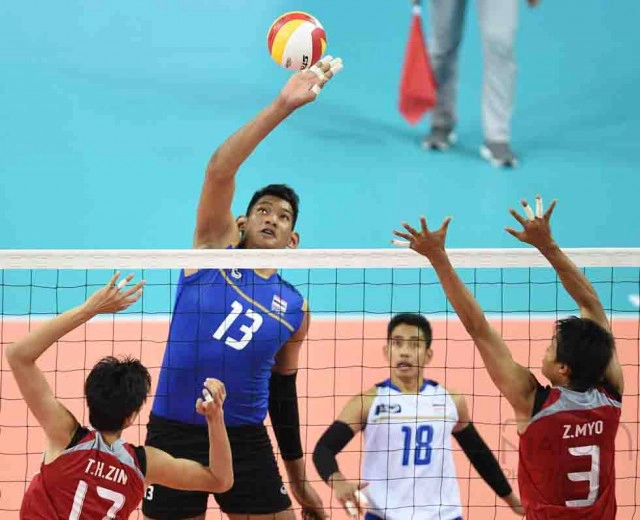 วอลเลย์บอลชายทีมชาติไทย เอาชนะ ทีมชาติเมียนมาร์ ไป 3-0 เซ็ต