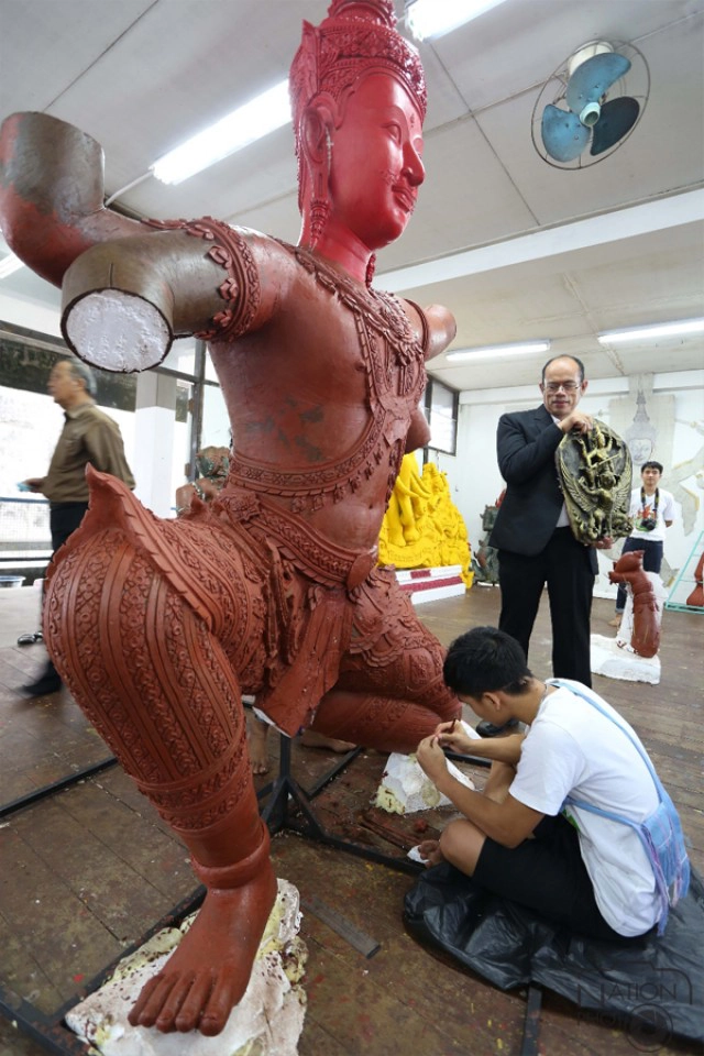 เบื้องหลังฉากอลังการ โขนมูลนิธิศิลปาชีพฯ ชุด "ศึกอินทรชิต ตอน นาคบาศ"