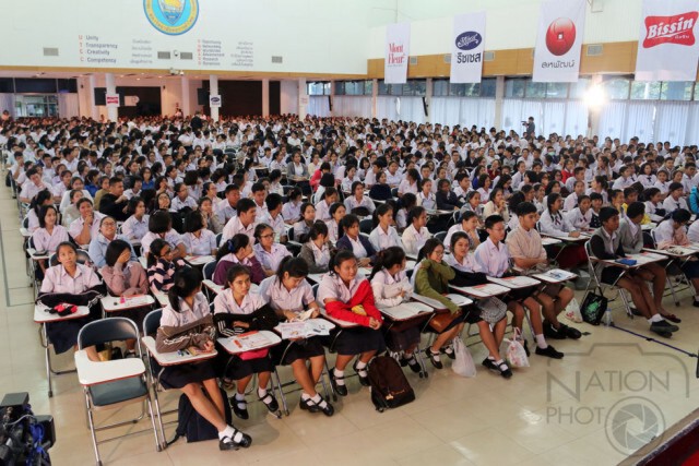 เด็กไทยกว่า 1.8 แสนคนแห่ติวเข้มแอดมิชชั่นส์