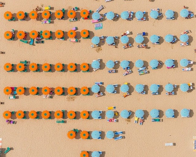 "จัดระเบียบร่มชายหาด" ทำให้หาดสวยได้