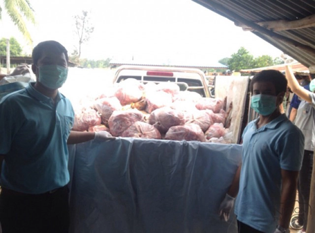 ทลายโรงชำแหละสุนัขท่าแร่ พบ"ซาก-เนื้อ- หนัง" กว่า 1 ตัน