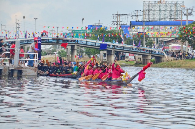 ปิดฉากยิ่งใหญ่แข่งเรือชิงถ้วยพระราชทาน 5 สายน้ำ 3 ประเทศ