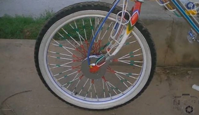 ลุงพิษณุโลกทำจักรยานจากอุปกรณ์ร้านขายของเก่า คนเห็นขอซื้อ ขายได้ราคากว่าหมื่นบาท