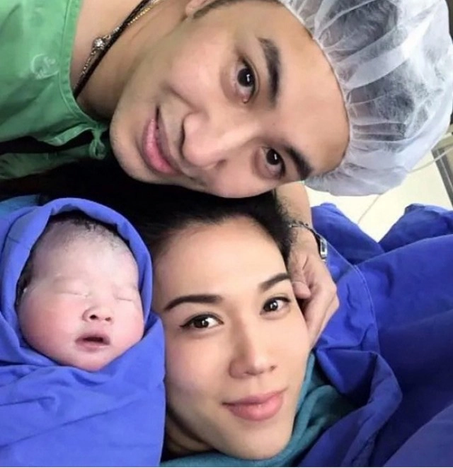 "เมย์ เฟื่องอารมย์" คลอดลูกสาวแล้ว ตั้งชื่อน้องมายู