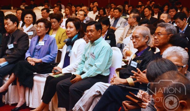 "เทียนฉาย" พร้อมรับฟังความคิดเห็นทุกฝ่าย