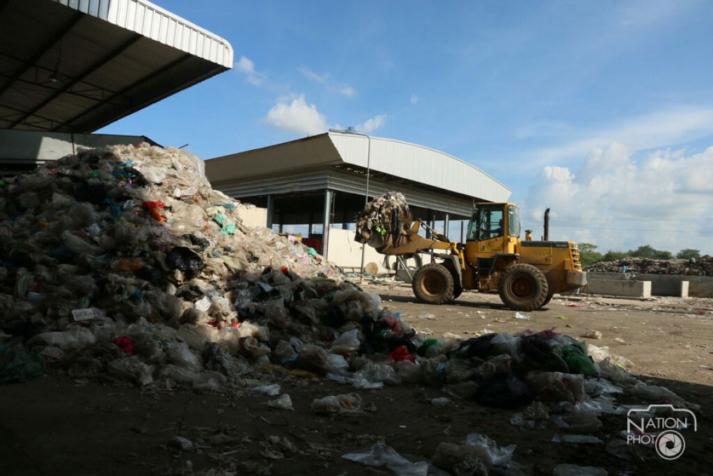 โคราชขยะตกค้างวันละ 200 ตัน โคราชขยะตกค้างวันละ 200 ตัน