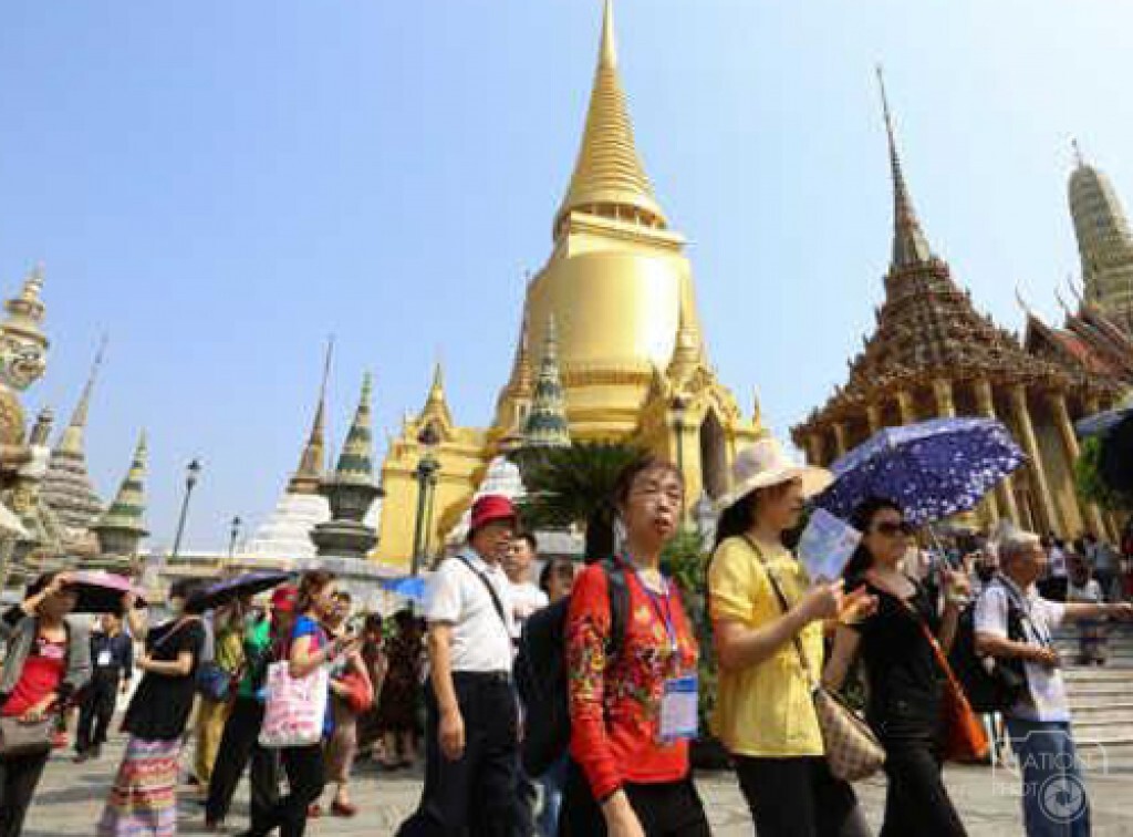 "โพลล์" ชี้ นทท.ต่างชาติ 70% ระบุกฎอัยการศึกไม่กระทบมาเที่ยวไทย "โพลล์" ชี้ นทท.ต่างชาติ 70% ระบุกฎอัยการศึกไม่กระทบมาเที่ยวไทย