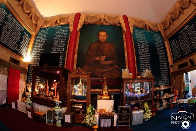 ศุกร์ (สุข) ละวัด : วัดอินทรวิหาร ( วัดอินทร์ )