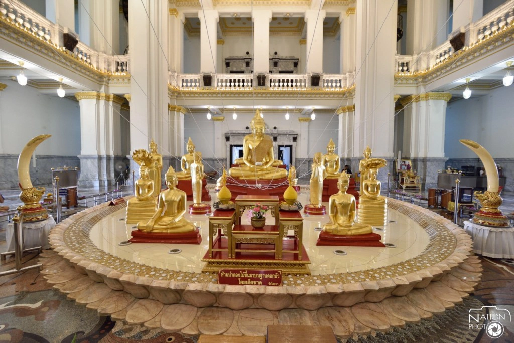 พาเที่ยววัดโสธรวรารามวรวิหาร พาเที่ยววัดโสธรวรารามวรวิหาร