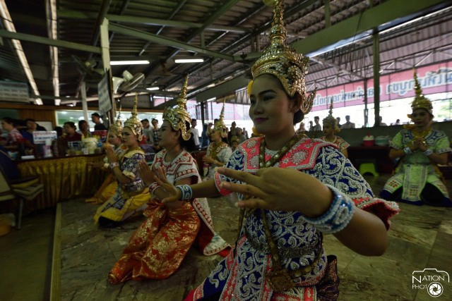 พาเที่ยววัดโสธรวรารามวรวิหาร