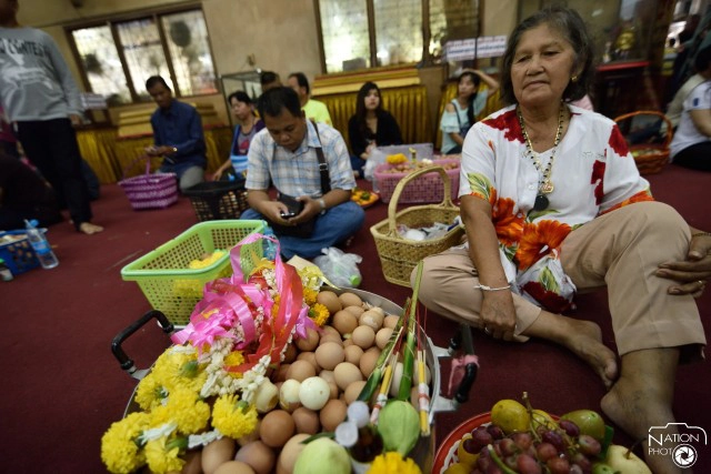 พาเที่ยววัดโสธรวรารามวรวิหาร