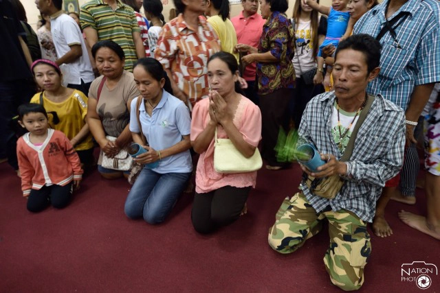 พาเที่ยววัดโสธรวรารามวรวิหาร
