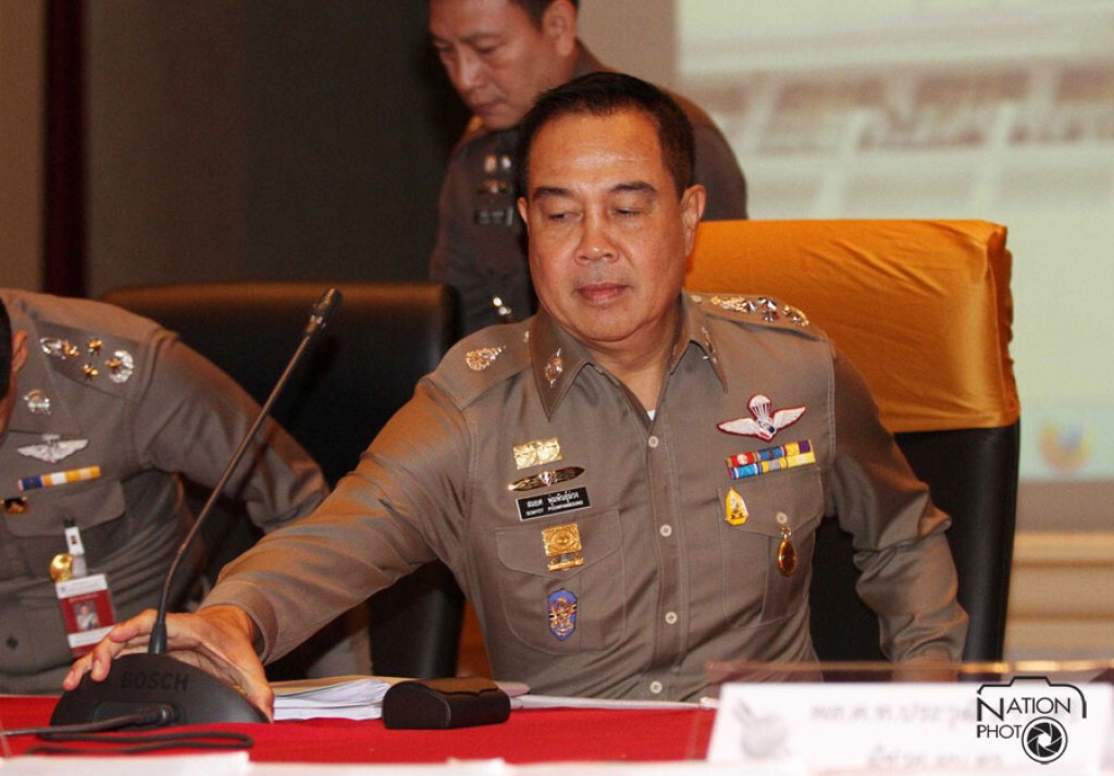 ผบ.ตร.ยันหมายเรียก 40 คนเอี่ยวคดีจับ"พงศ์พัฒน์" ไม่จริง ผบ.ตร.ยันหมายเรียก 40 คนเอี่ยวคดีจับ"พงศ์พัฒน์" ไม่จริง