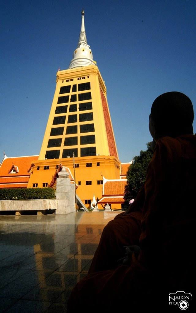 พาชม พระวิริยะมงคลมหาเจดีย์ เจดีย์ที่สูงสุดในประเทศไทย