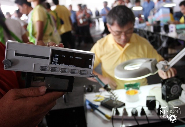 โชเฟอร์แท็กซี่ นำรถมาปรับจูนมิเตอร์อัตราใหม่