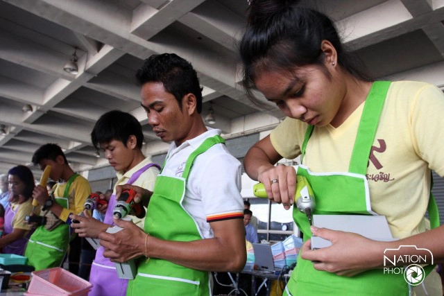 โชเฟอร์แท็กซี่ นำรถมาปรับจูนมิเตอร์อัตราใหม่