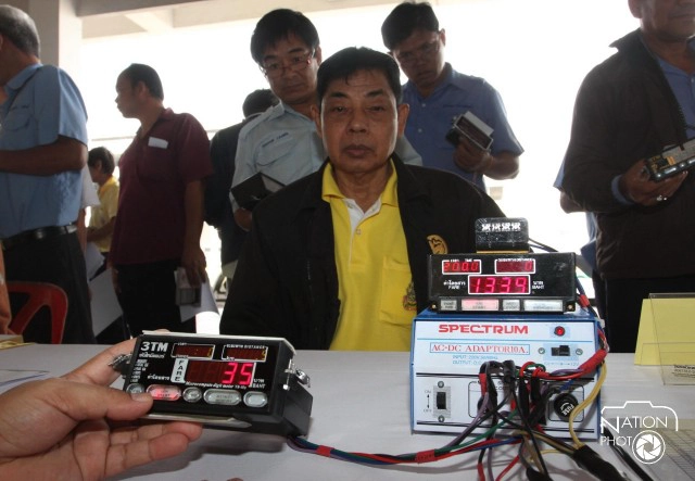 โชเฟอร์แท็กซี่ นำรถมาปรับจูนมิเตอร์อัตราใหม่