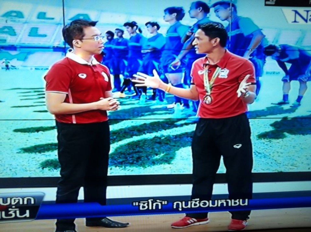 "ซิโก้" ยืนยันคุมทีมชาติไทยต่อ "ซิโก้" ยืนยันคุมทีมชาติไทยต่อ
