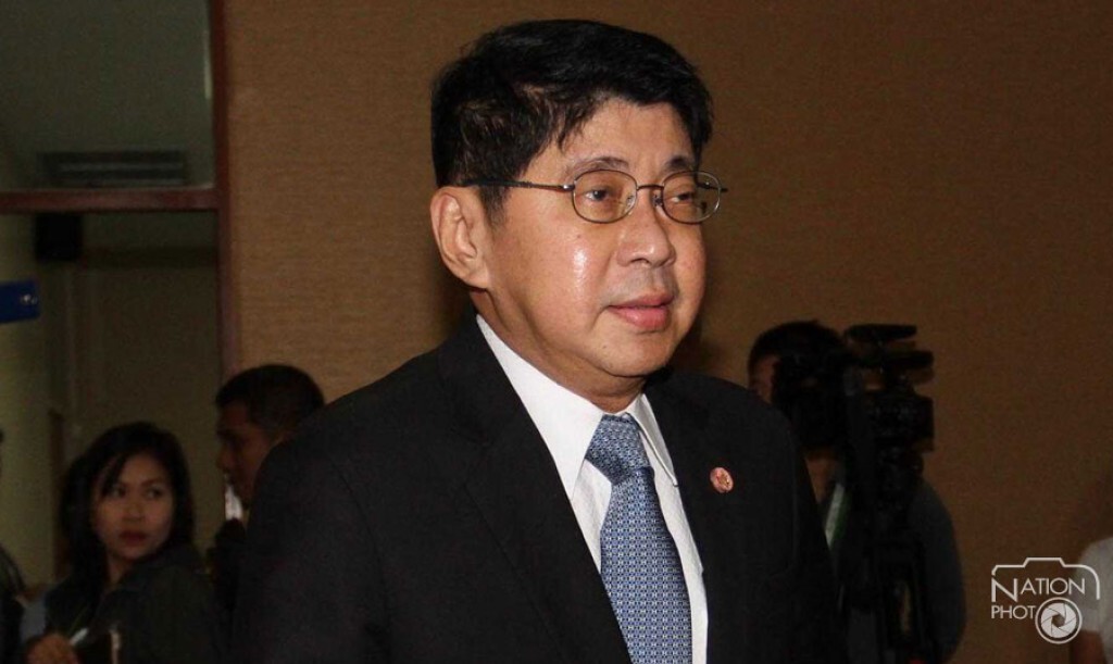 "วิษณุ" ปัดวิจารณ์แนวคิด "กมธ.ยกร่างฯ"