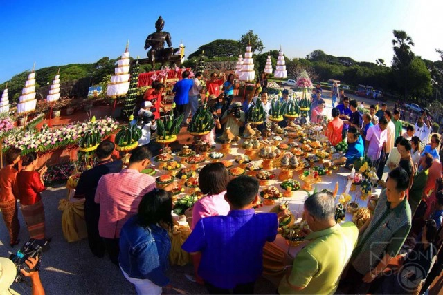 จังหวัดสุโขทัย ร่วมกับ ปกครองท้องถิ่น จัดเทิดพระเกียรติวันพ่อขุนรามคำแหงมหาราช