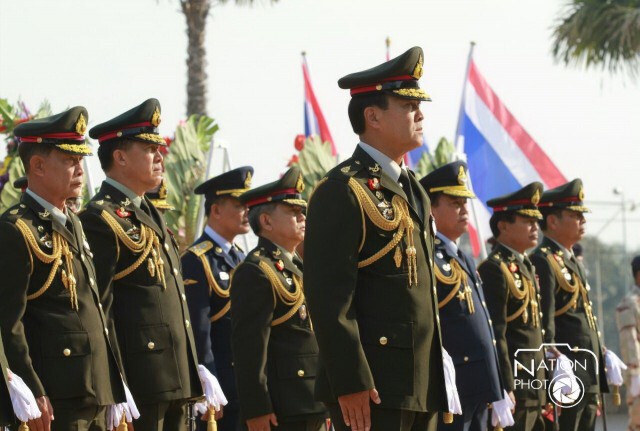 พิธีวางพวงมาลาสักการะดวงวิญญาณนักรบไทย เนื่องในวันกองทัพไทย