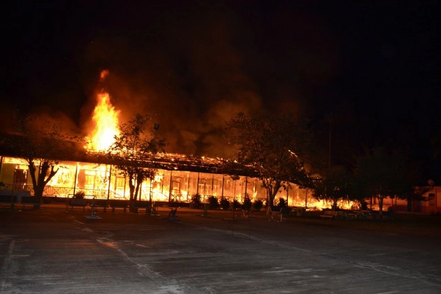 พัทลุง- ไฟไหม้ โรงเรียน วอดทั้งหลัง คาดไฟฟ้าลัดวงจร