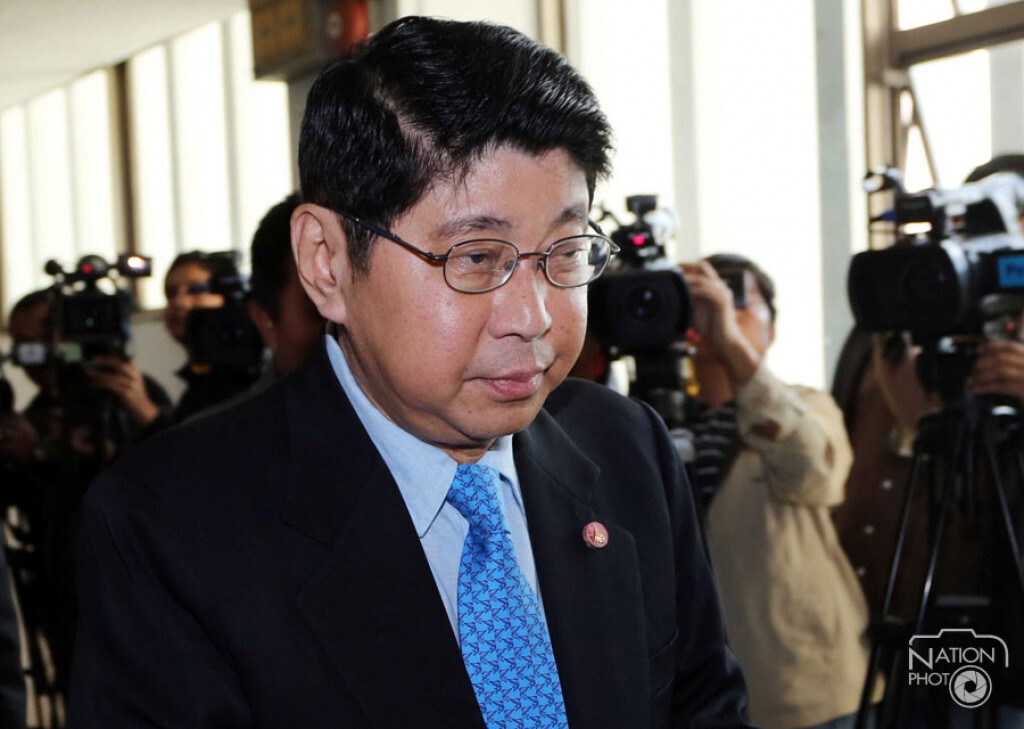 "วิษณุ" ปัดรัฐไล่ล่า "ยิ่งลักษณ์"