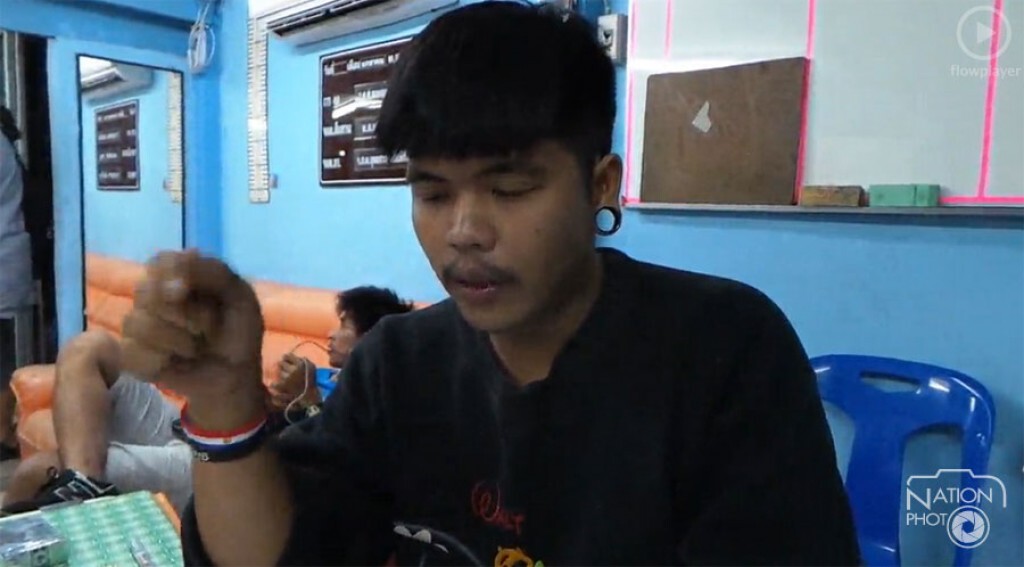 รวบพ่อค้าตลาดนัด ข่มขืนสาวยับคาเก๋ง รวบพ่อค้าตลาดนัด ข่มขืนสาวยับคาเก๋ง