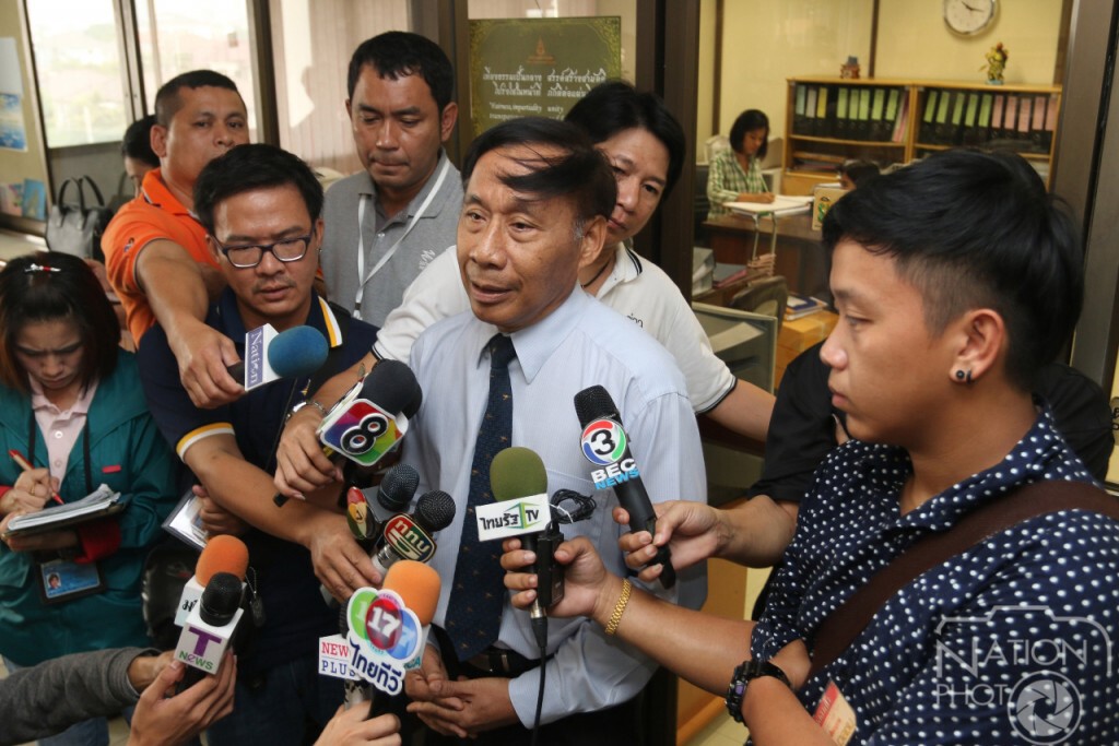 "สรยุทธ" ส่งทนายขอเลื่อนให้การต่ออัยการสูงสุด "สรยุทธ" ส่งทนายขอเลื่อนให้การต่ออัยการสูงสุด