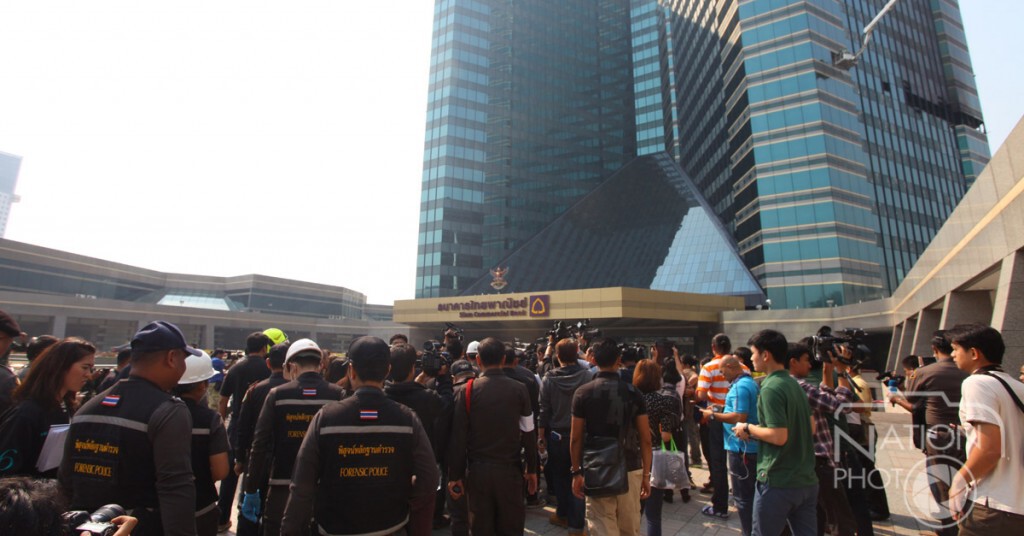 "เขตจตุจักร" สั่งปิด SCB โซนเอ 34 ชั้น "เขตจตุจักร" สั่งปิด SCB โซนเอ 34 ชั้น