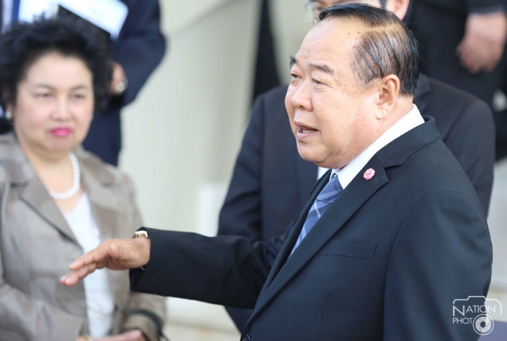 "ประวิตร"แจง บึ้มพารากอน คืบ 70 เปอร์เซ็นต์ "ประวิตร"แจง บึ้มพารากอน คืบ 70 เปอร์เซ็นต์