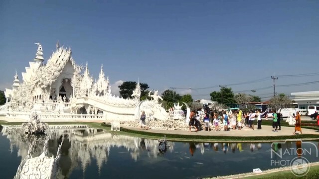เชียงราย-ไกด์กำชับลูกทัวร์จีนใช้ห้องน้ำ "วัดร่องขุ่น"